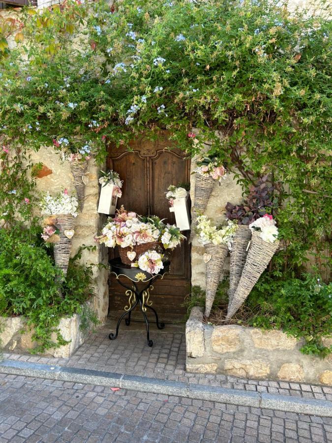 L'Oustaou Bello Visto Le Castellet  Extérieur photo