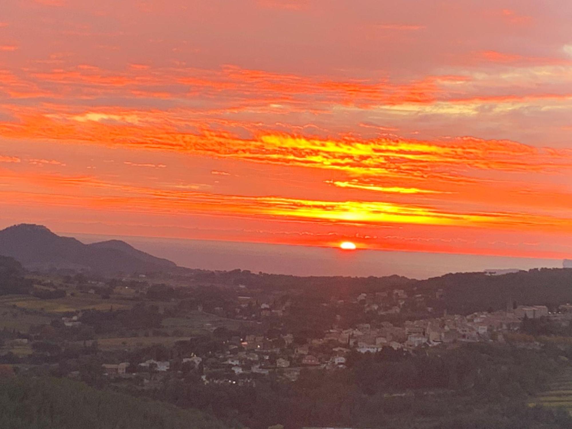L'Oustaou Bello Visto Le Castellet  Extérieur photo