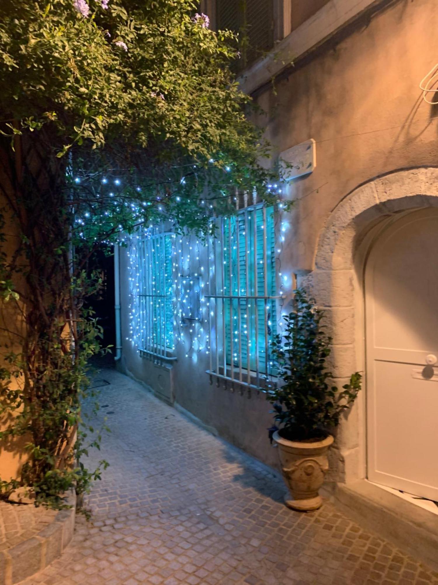 L'Oustaou Bello Visto Le Castellet  Extérieur photo